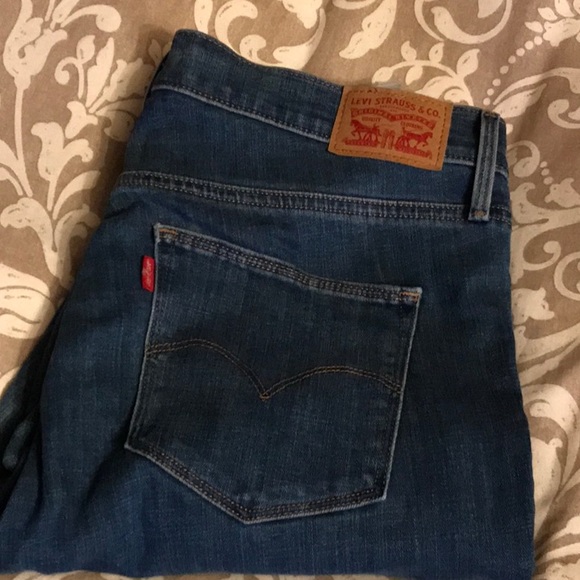 LEVIS SLIMMING SKINNY JEANS - Picture 2 of 10
